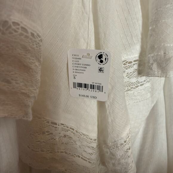 Free People Oversized Blouse 
Bailey Cape Top 
NWT PTP 21” $148 - Picture 6 of 8